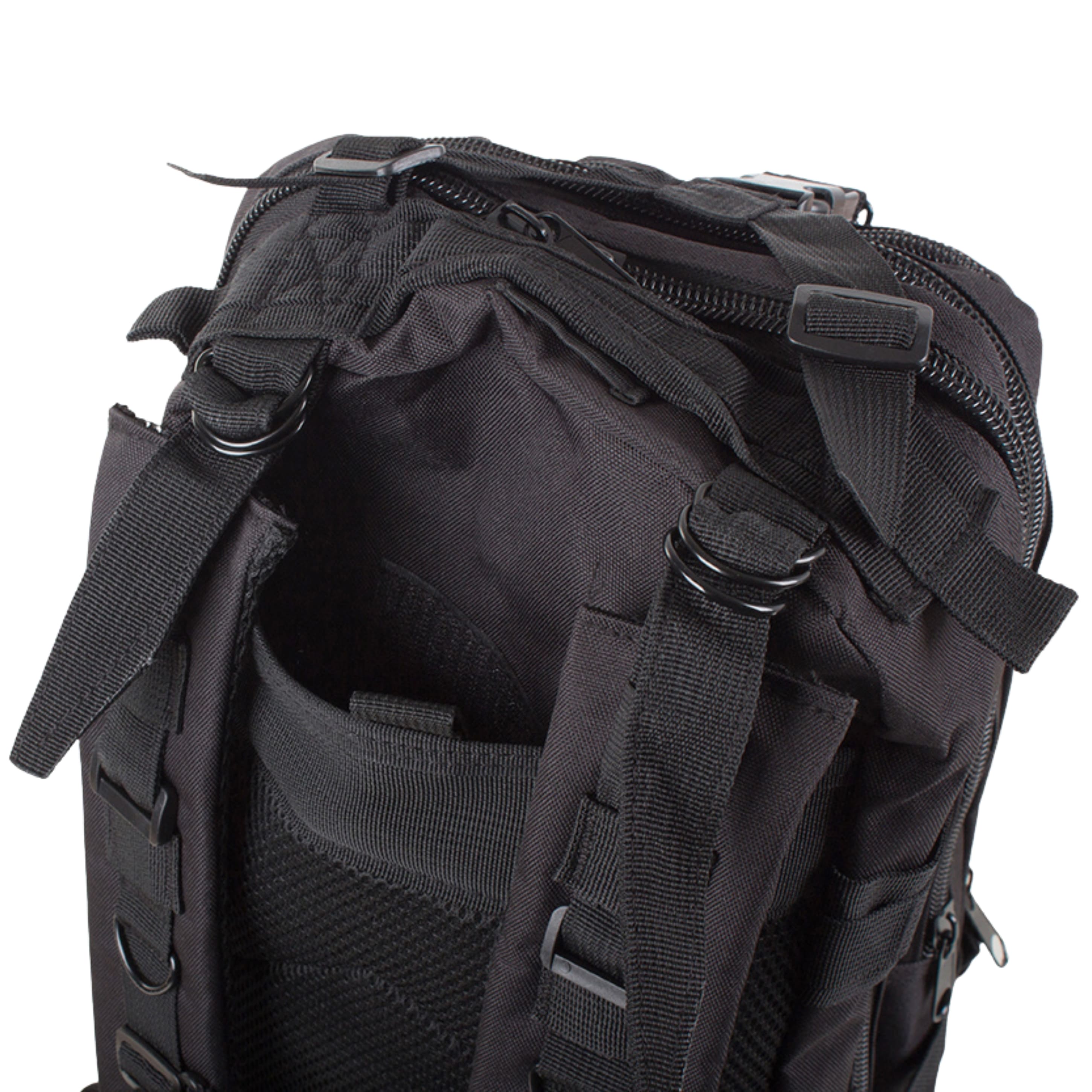 Vista trasera de mochila táctica militar 30L con correas ajustables